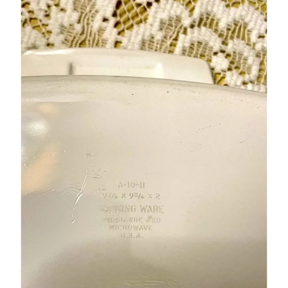 Vintage Corning Ware Blue Cornflower Baking Dish 2 Quart With Glass Lid